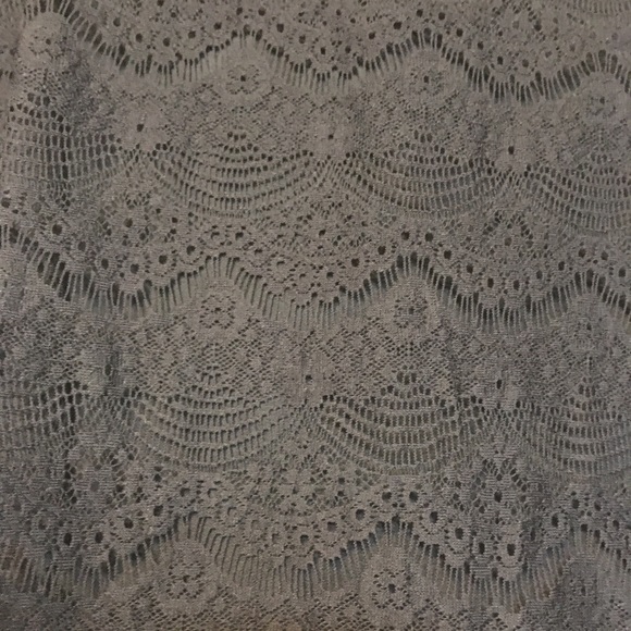 Black lace T-shirt - Picture 2 of 2